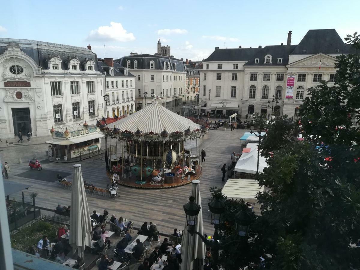 Appartement Avec Belle Vue Sur La Place Du Martroi Орлеан Екстер'єр фото